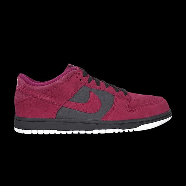 Nike Dunk Deep Garnet
